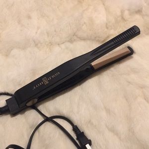 SOLD!!! Gold N Hot Flat Iron 1/2 inch